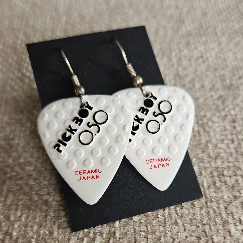 0.50 White Ceramic Guitar Pick Dangle Earrings
